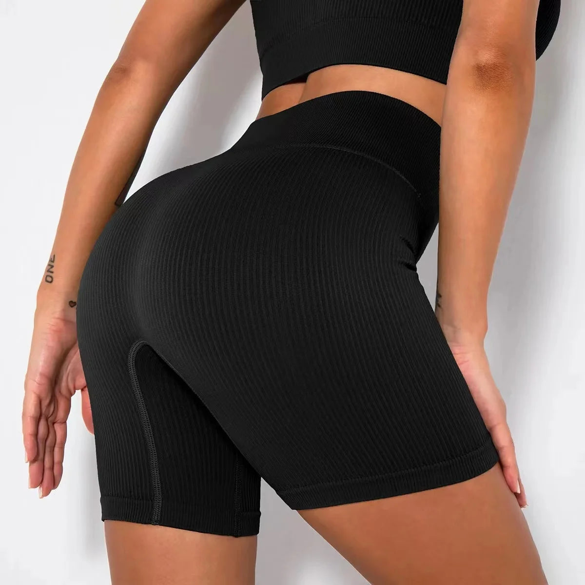 Seamless Knitted Sports Shorts/Casual High Waist